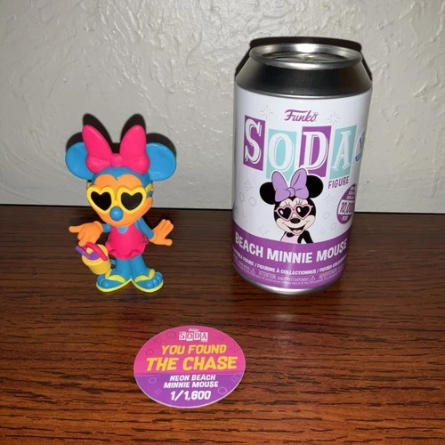 Funko Soda Pop Disney Neon Beach Minnie Mouse Chase 1/1600 Vinyl Figure Rare