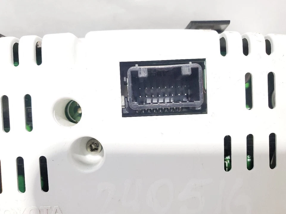 2009 2010 Toyota Venza LE OEM 3.5L V6 AWD спидометр - Изображение 3 из 4