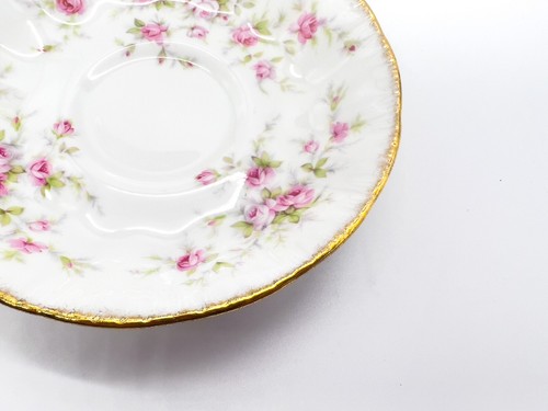 Paragon Victorian Rose Bone China Footed Cup and Saucer Set Pink Roses Gold Trim - Picture 10 of 12