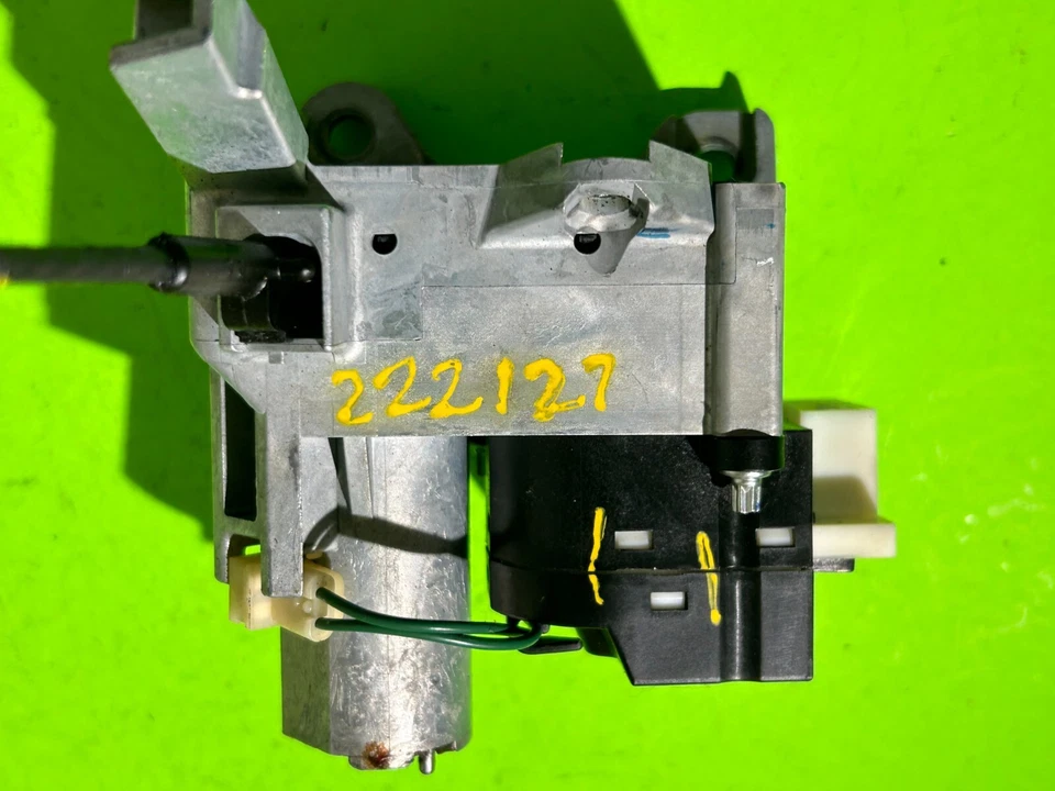 Buick Lacrosse 2005-2006 interruptor de encendido bloqueo carcasa OEM 26125842 Foto 3 de 4