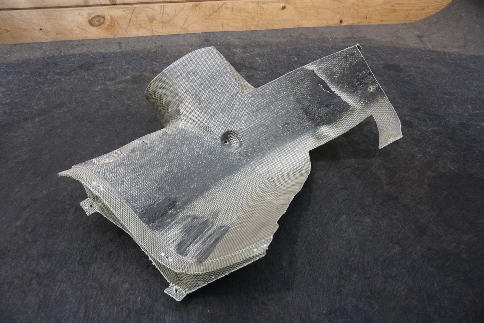 Front Right Forward & Rearward Fender Liner Lamborghini Huracan GT3 15-19 *Note