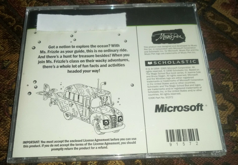 Magic School Bus Explores the OCEAN Scholastic's Microsoft PC CD-ROM Edad 6-10 Foto 3 de 4
