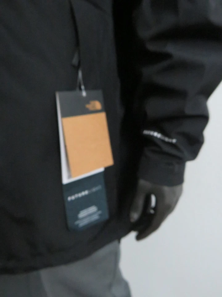 Mens The North Face Dryzzle FUTURELIGHT Hooded Waterproof Rain Jacket - Black - Image 4 of 4