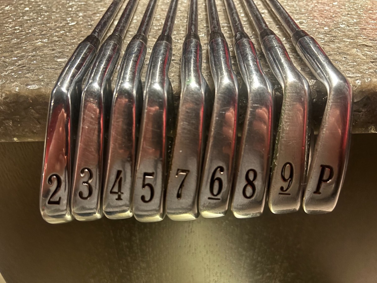 Titleist 681 T Forged T Stamped Tiger Woods Irons | eBay