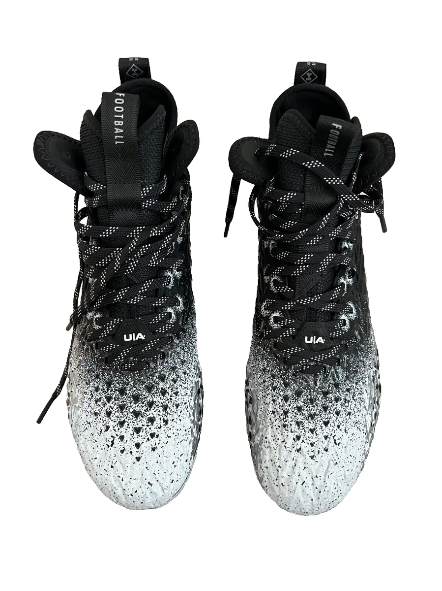 Under Armour 3026343-001 Spotlight Clone MC Football Cleats  display picture 3