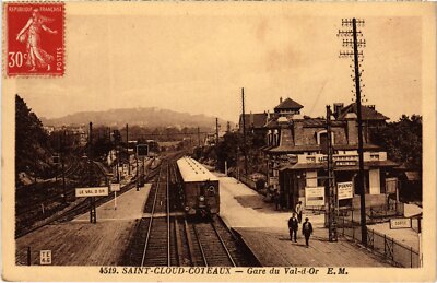 AK Saint-Cloud Gare du Val d'Or FRANKREICH (1372589)