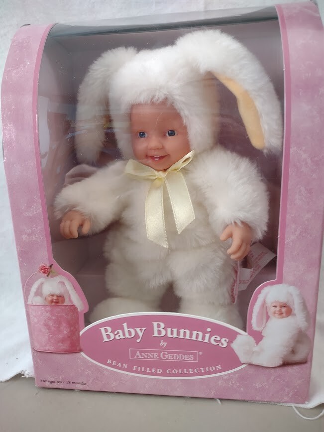 ANNE GEDDES BABY BUNNIES-BEAN FILLED COLLECTION- New Never Opened