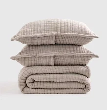 Quince NWOT King Cal King Organic Cotton Channel Matelasse Coverlet 2 Sham Taupe