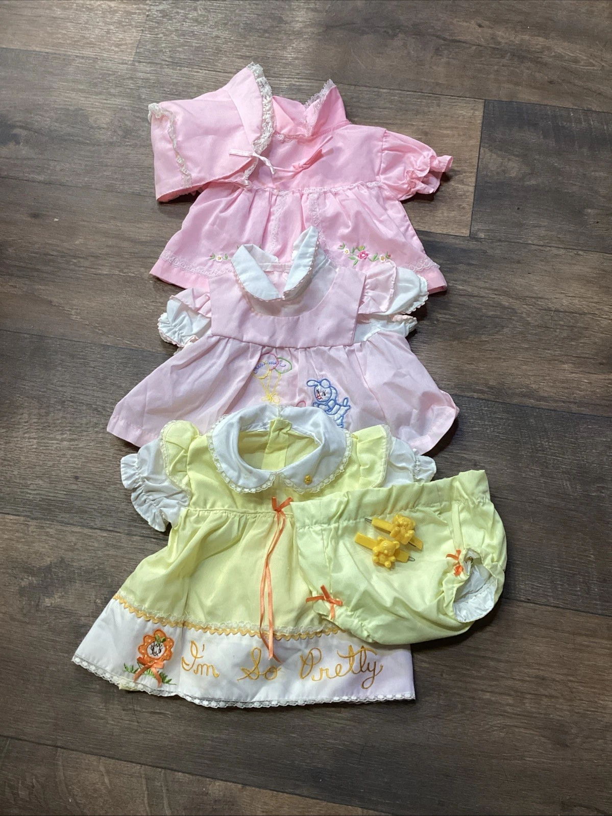 Vintage Baby Clothes Girl O-3 Months