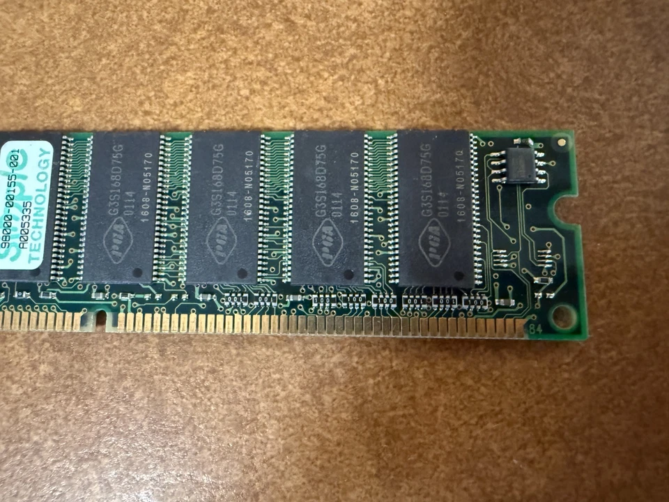 Memoria Simple Technology M38E256SB168PMG75 256 MB PC-133 98000-00155-001 Foto 3 de 4