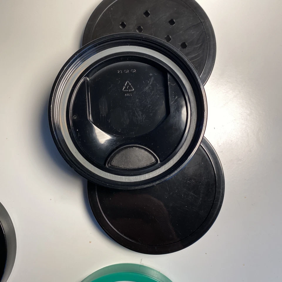 Magic Bullet Shaker Colador Tapas Tapa Abatible Borde para Beber Lote Foto 3 de 4