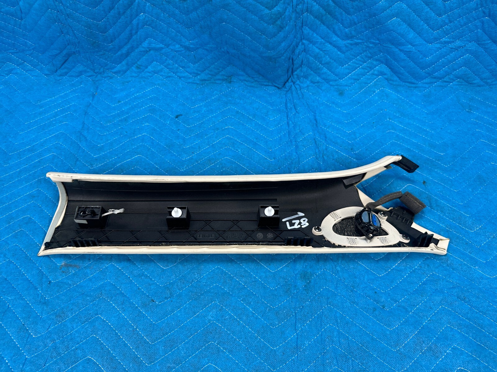 Bentley Flying Spur Windshield A-Pillar Trim Panel Driver's Side Ivory 06-12 OEM