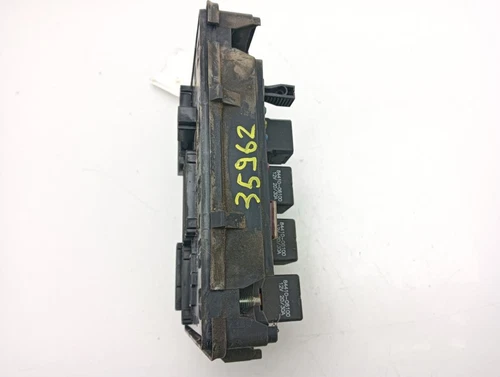 8231008010 Caja Reles/Fusibles para SSANGYONG REXTON 2007 8977142 - Imagen 4 de 10