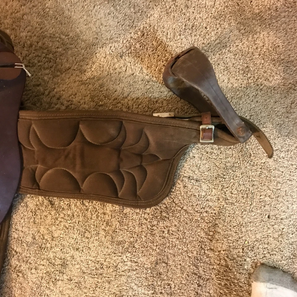 Sela de cavalo ocidental Court's Saddlery Company 16" - Imagem 3 de 4