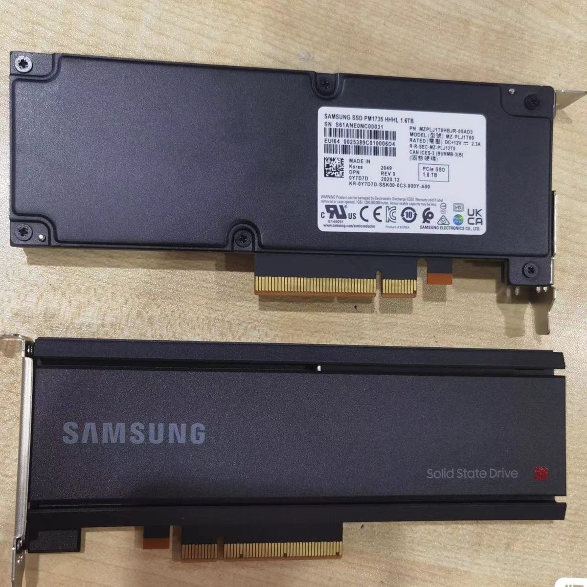 Samsung PM1735 PCIE SSD HHHL SOLID STATE DERIVE  MZPLJ1T6HBJR-00AD3