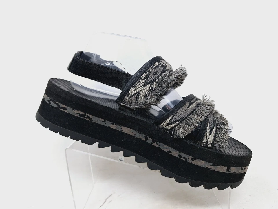 Sandalias Teva para mujer plataforma con flecos Ceres de forma plana negras talla 10 Foto 3 de 4