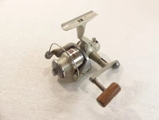 South Bend Corona C410A Silver L&R 5.2:1 Open Face 2-Ball Spinning Fishing Reel