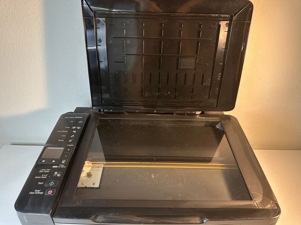 Epson Stylus NX420 All-In-One Inkjet Printer - Black Needs Power Cord - Image 3 of 4