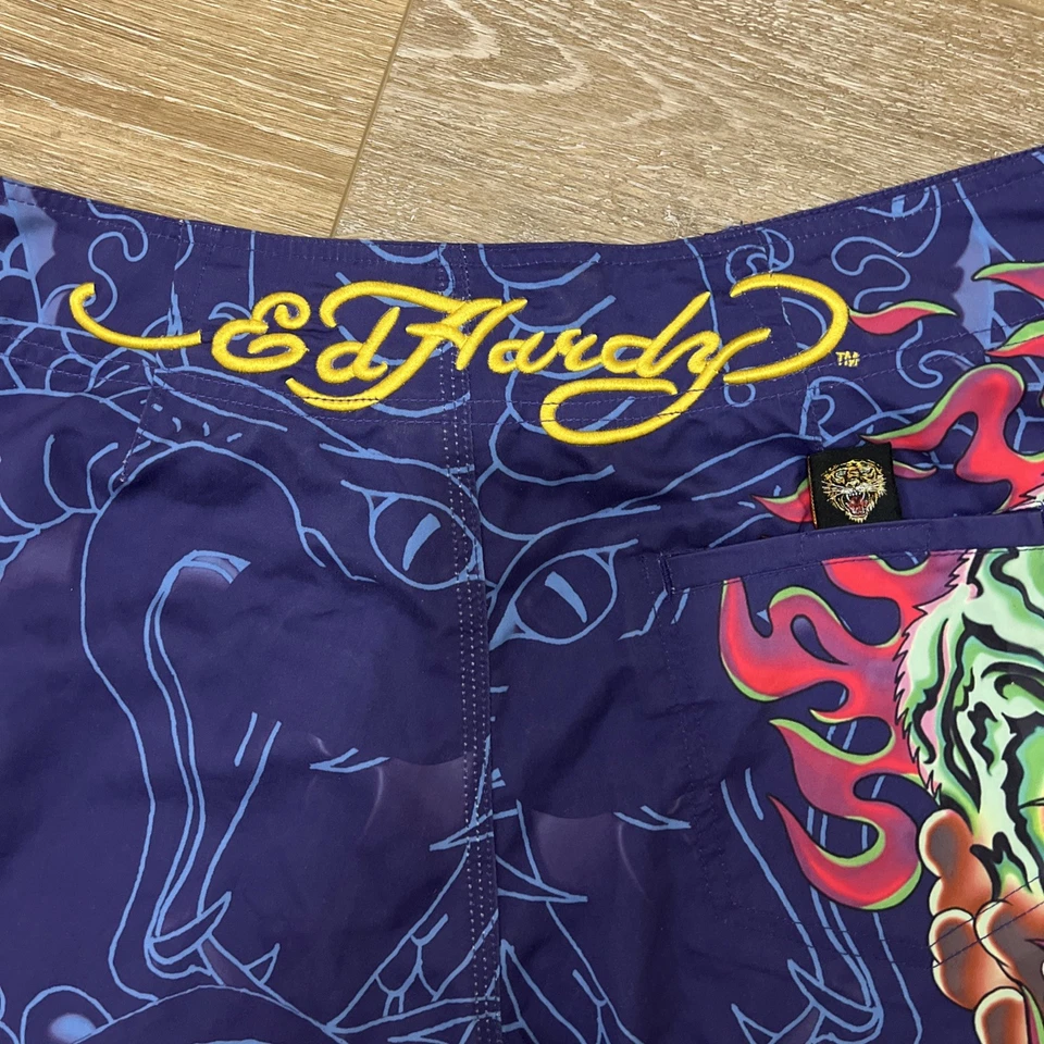 Pantalones Cortos De Colección Y2K Ed Hardy Tatuaje Tigre Calavera Surf O Die Natación Patinador Para Hombres 32 Foto 4 de 4
