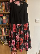 Yours London Size 22 Red And Pink Rose Print Skater Dress New Without Tags