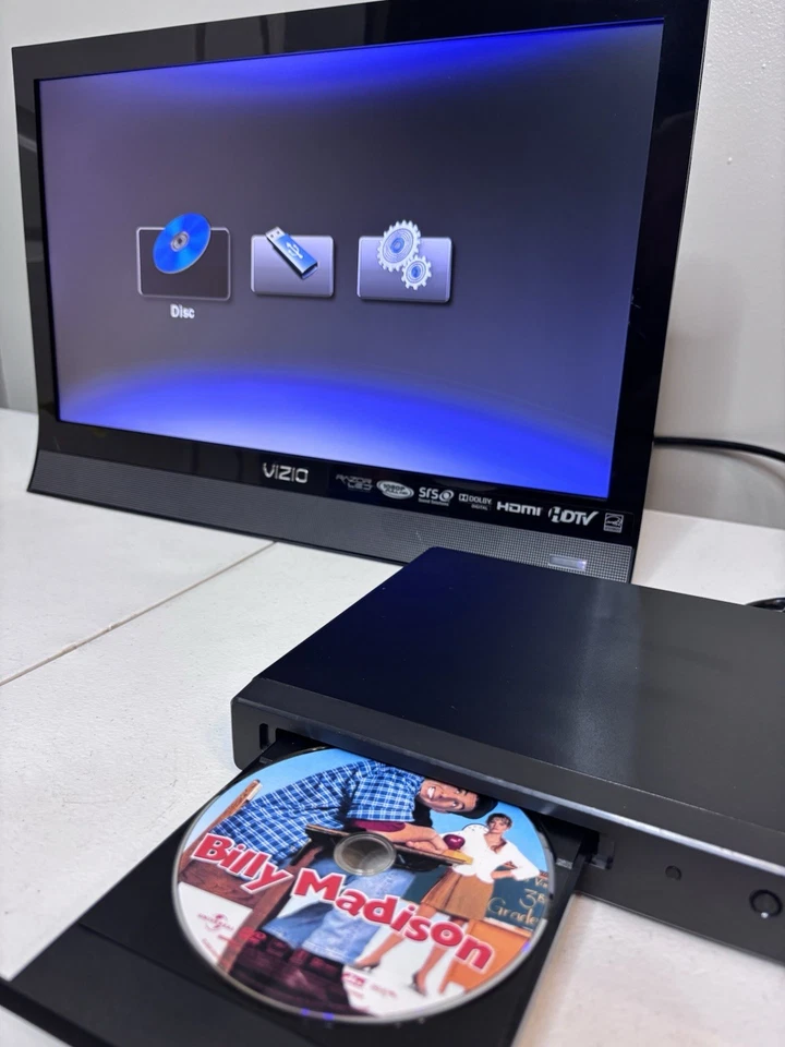 Vizio 22-inch TV Model E221VA Flatscreen 1080p LCD TV With Integrated Speakers - Image 3 of 4