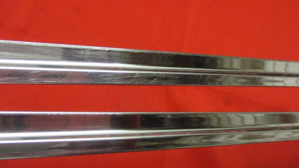 Oldsmobile Cutlass 1971 1972 panel de puerta par de molduras Supreme 442 Foto 3 de 4