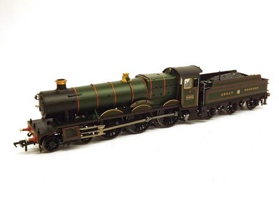 Bachmann GWR Hall Class ''Rood Ashton Hall'' 4965 grün (OO) ohne Verpackung