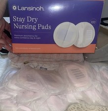 Lansinoh Stay Dry Disposable Nursing Breast Pads Box Of 90 Count