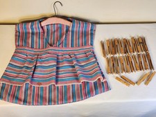 Vintage Hanging Striped Laundry Clothes Pin Bag & 25 Clothes Pins And Hanger
