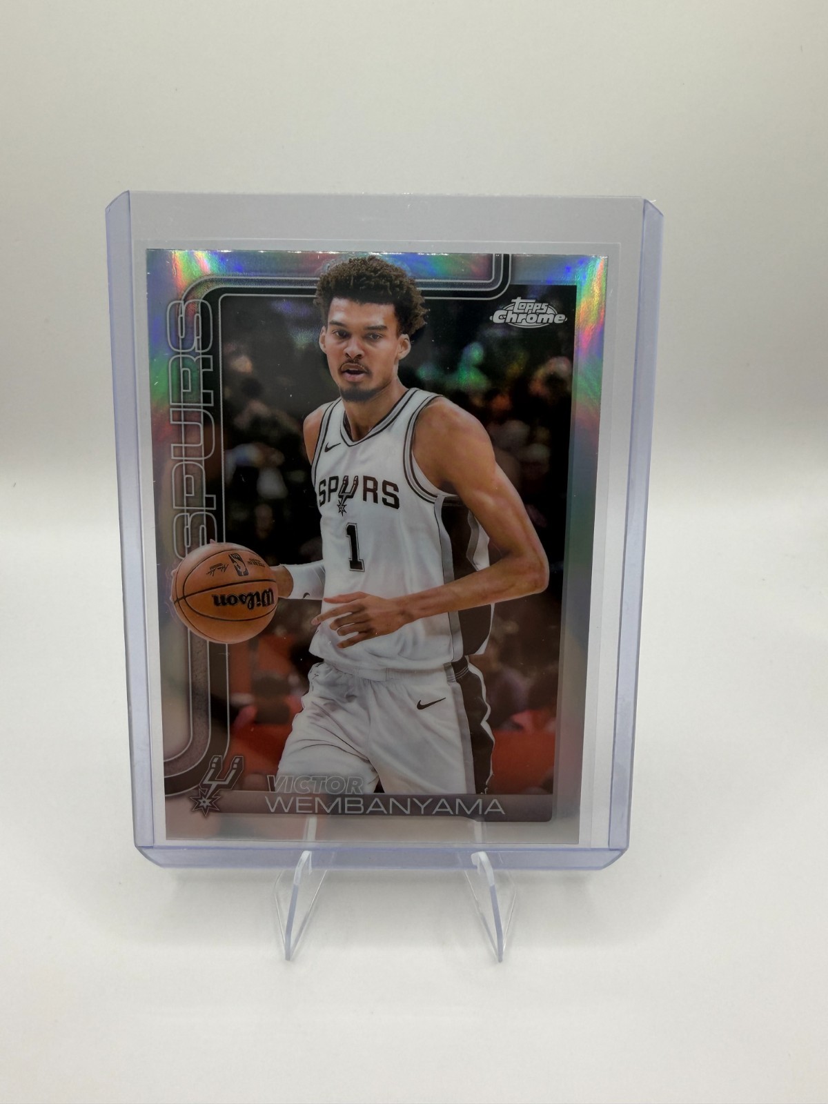 2025-26 Topps Chrome - Victor Wembanyama #221 Refractor