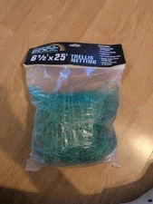 Grower's Edge Green Trellis Netting 6 1/2'  × 25'