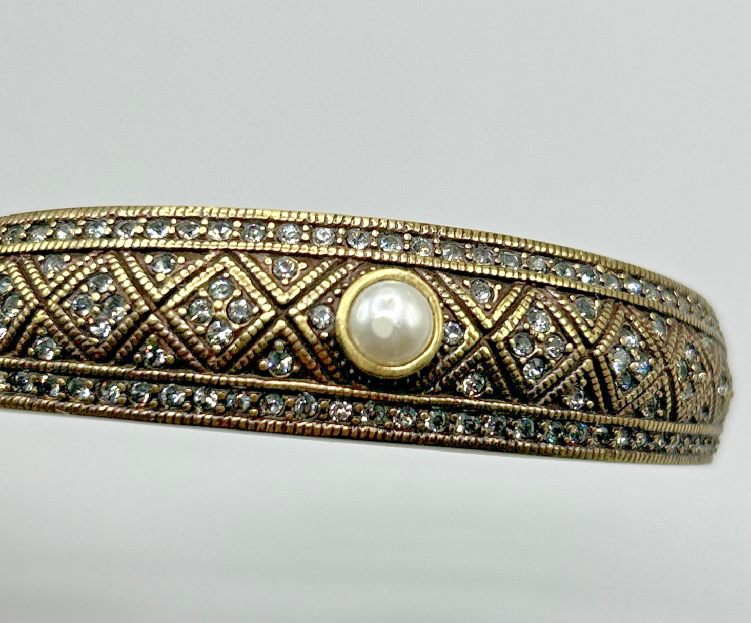 HEIDI DAUS Hinged Stackable Tapered Bracelet w Rh… - image 2