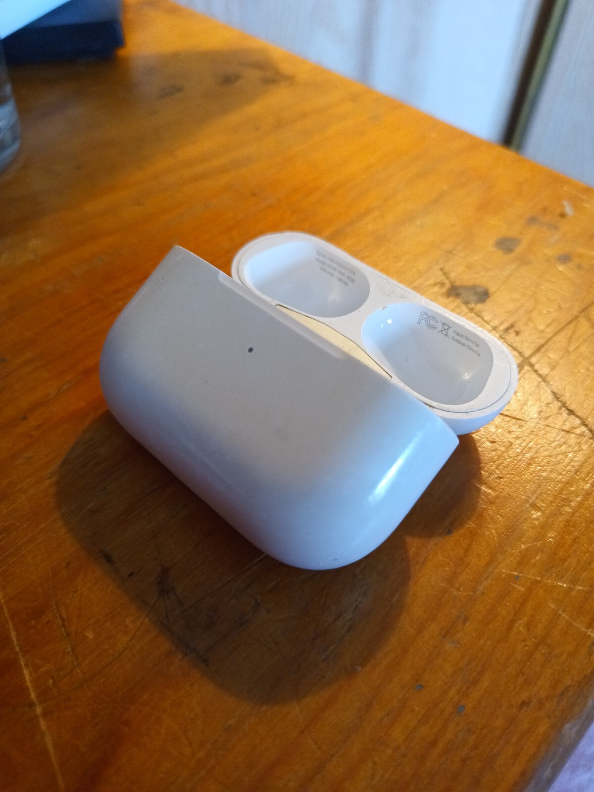 Replacement Charging Case for AirPods Pro 1st Gen A2190 with Engraving-image