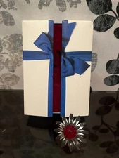 SWAROVSKI CRYSTAL SCS 2000 RENEWAL RED MARGUERITE DAISY FLOWER FIGURINE LOGO