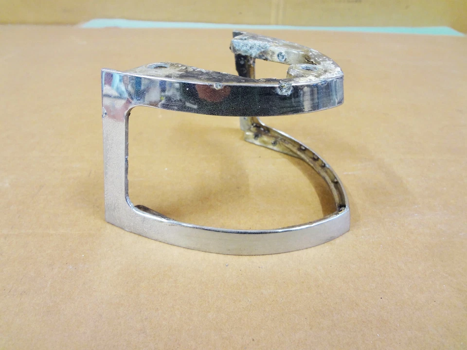 Mercury Park 1955 1956 señal de giro luz de estacionamiento marco bisel cromado FDK-13210-A Foto 4 de 4