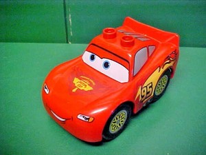 rayo mcqueen lego
