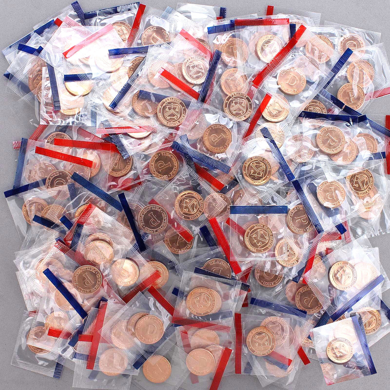 US Mint Tokens P & D Cent Sized One Pound in Cello 150+ Pieces