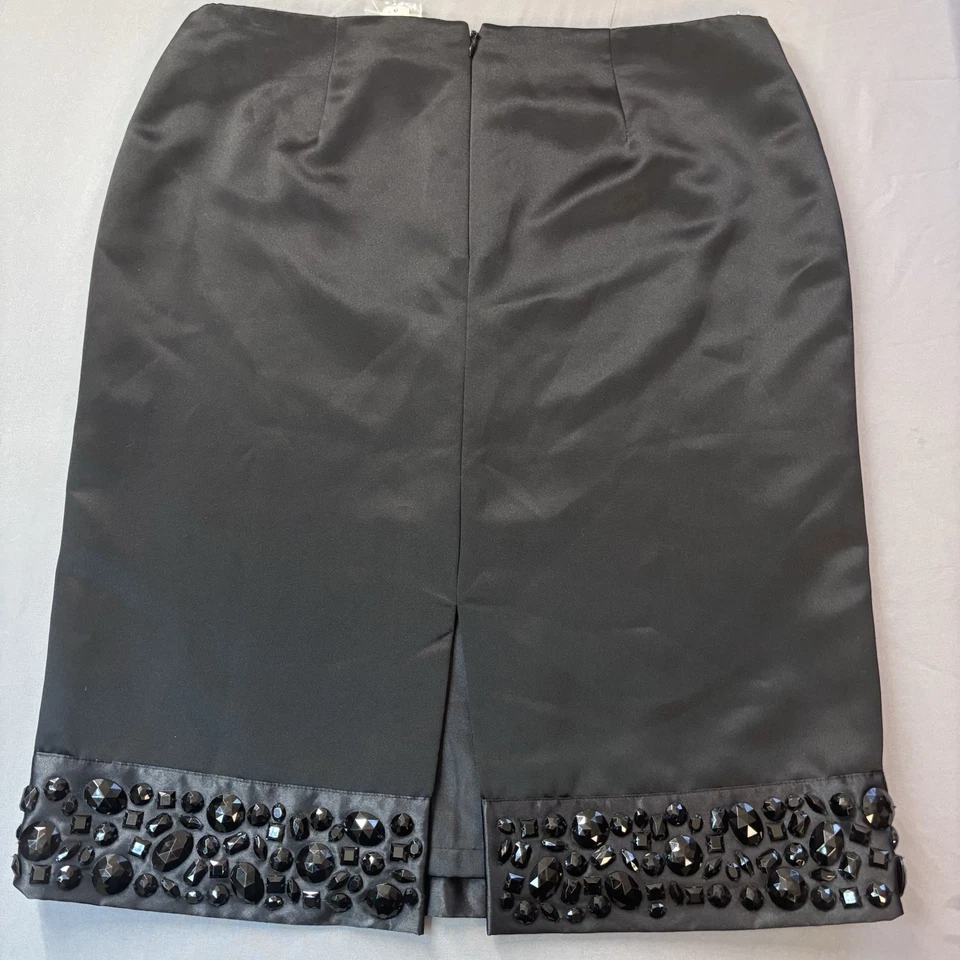 White House Black Market Women’s 8 Black Embellished Lined Pencil Skirt Sleek - Image 2 of 4