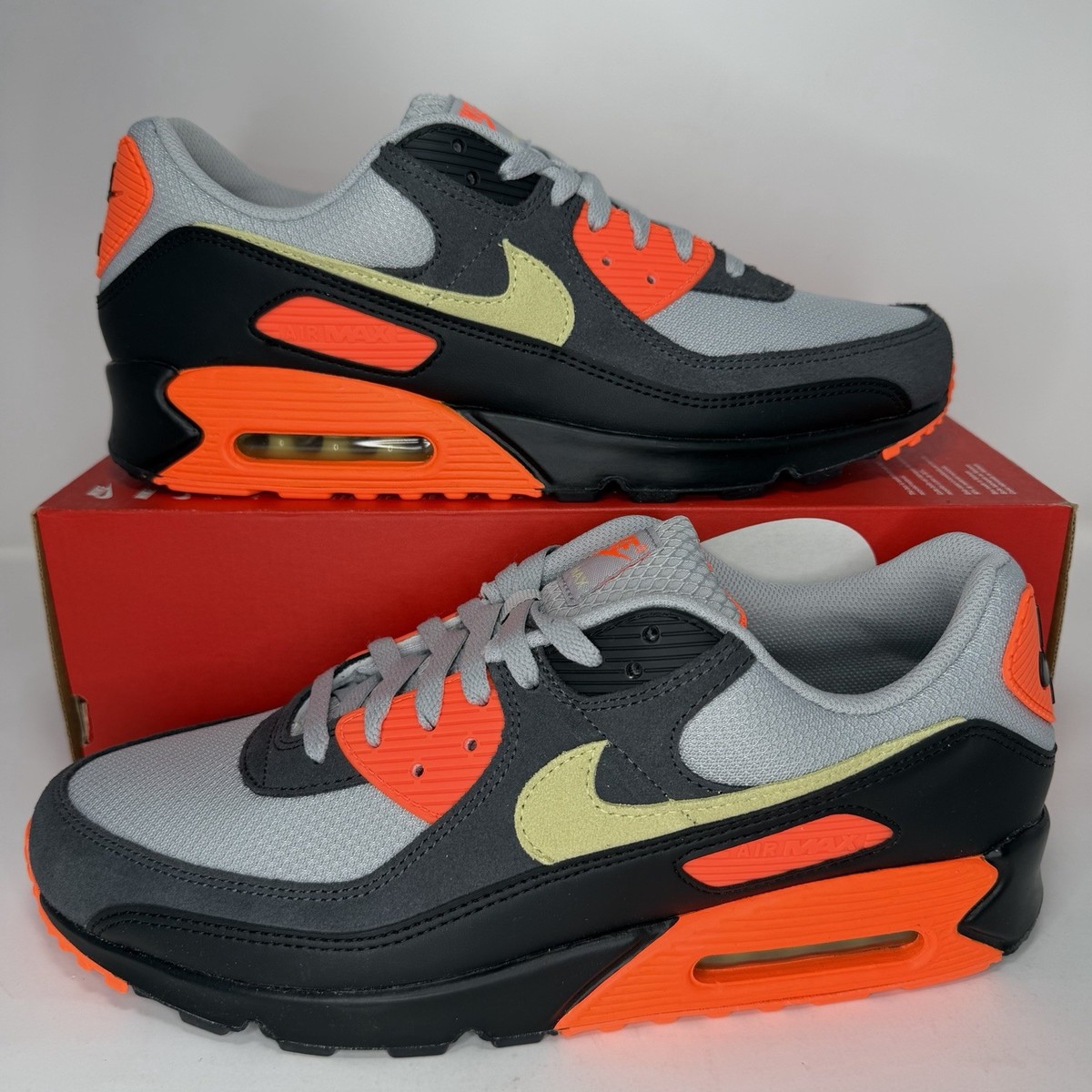 Nike Air Max 90 Light Smoke Grey Limelight Hyper Crimson Size 13