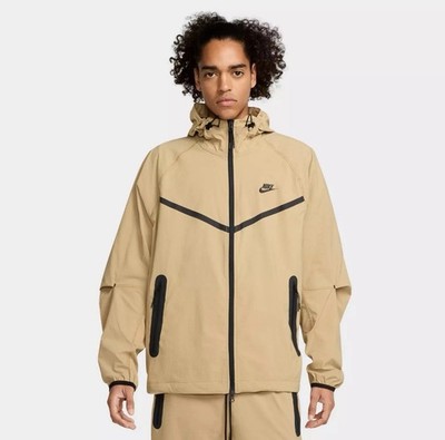 Nike Tech Woven Windrunner Lightweight Jacket Parachute Beige