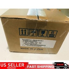 NEW Yaskawa SGMPH-08AAA41 Servo Motor In Box Expedited Ship