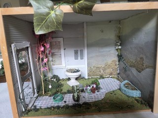 Vintage Garden Backyard Unfinished 1/12 Scale Roombox