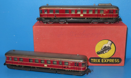 TRIX Express 758 H0 2-teiliger Triebwagen VT 50 001  der DB  in OvP #9258 | Condition: Gebraucht