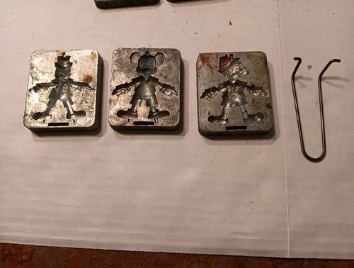 Vintage Marx/Disney, Thingmaker Metal Molds And Handle, Lot Of 3
