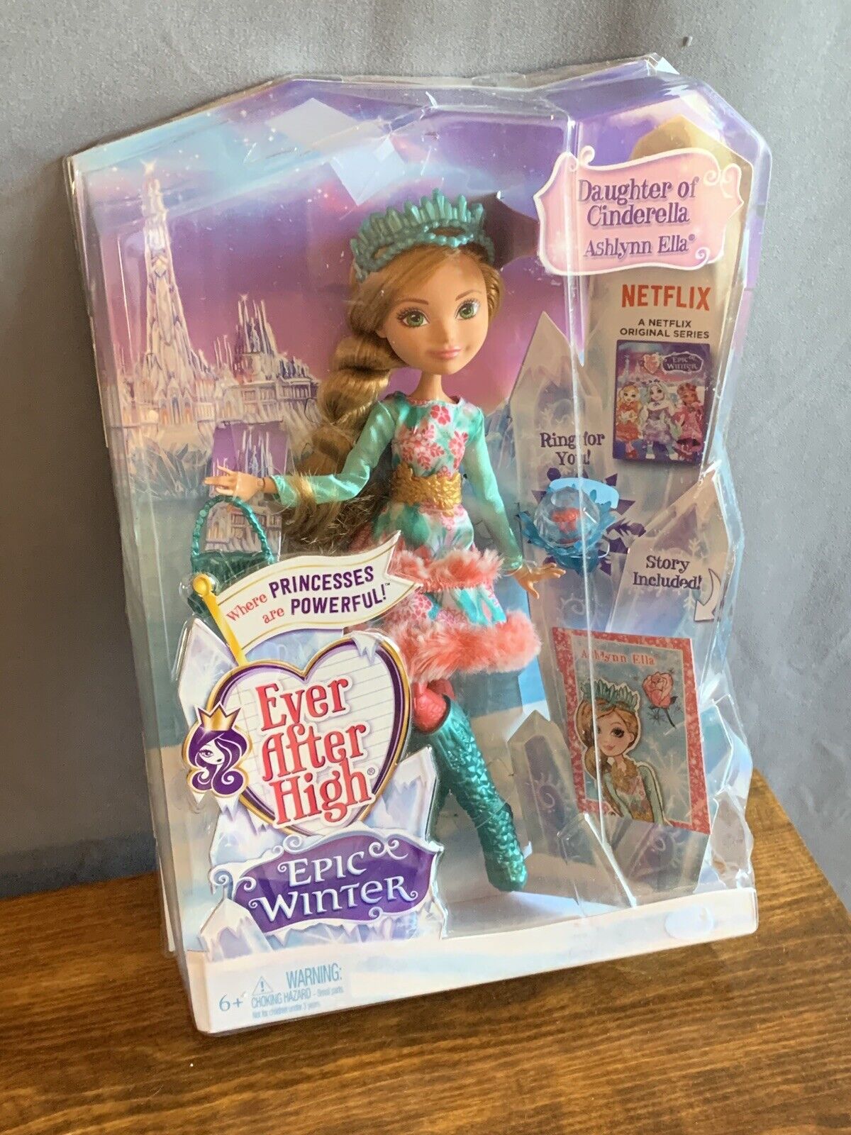 Mattel ever after high “epic winter” ashlynn ella