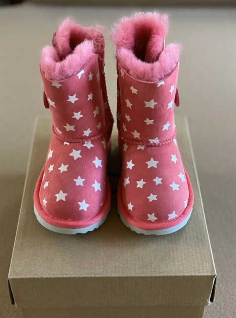 girls bailey button uggs