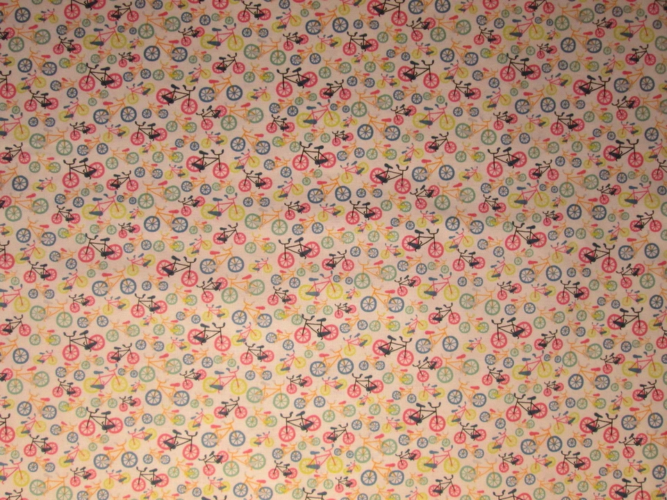 BICYCLES LGE SMALL BRIGHT BICYCLE PASTELS BIKE COTTON FABRIC FQ - Image 3 of 4