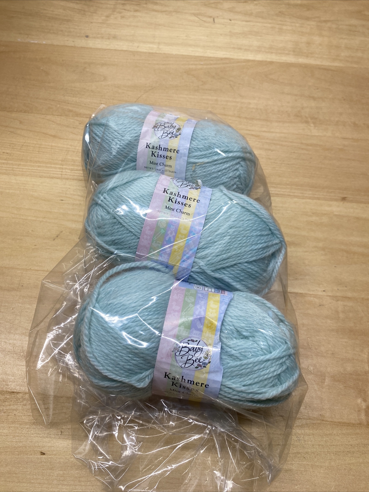 Baby Bee Yarn Kashmere Kisses 1.76oz Mint Charm 3 Skeins eBay