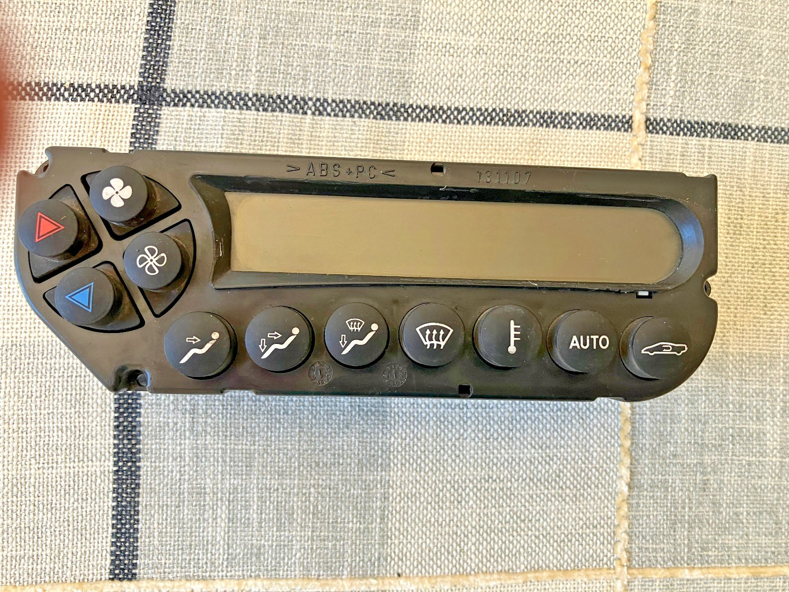 Lamborghini Diablo Climate control panel