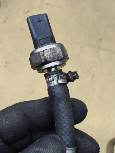 BMW 3 E90 DPF-Drucksensor 8607634 2.00 Diesel 2011 33157454